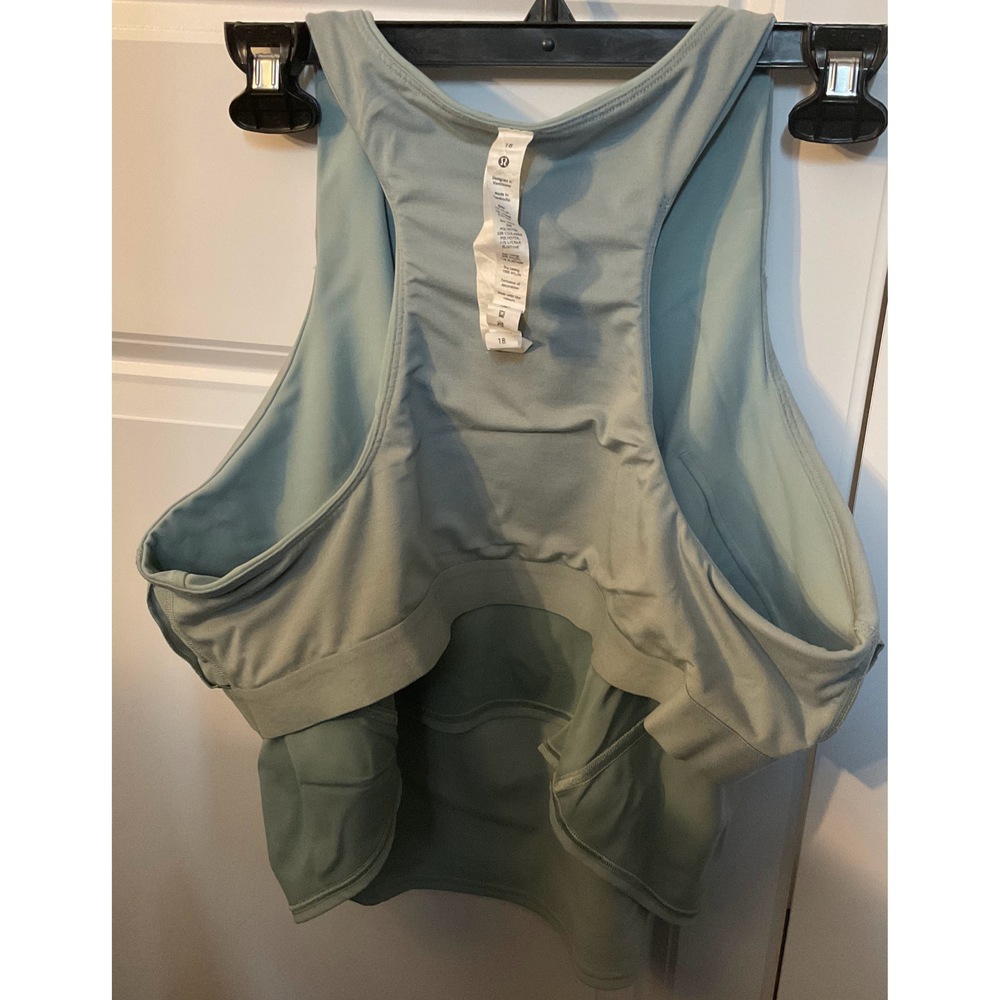 Lululemon Invigorate Training Tank Top Silver Blue size 18 - Picture 6 of 9